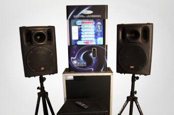 Digital jukeboxudlejning af nsm,digitaljukebox m. 20.000 musik numre, excl transport - 86050 Alt til festen - Aamand Udlejningscenter.