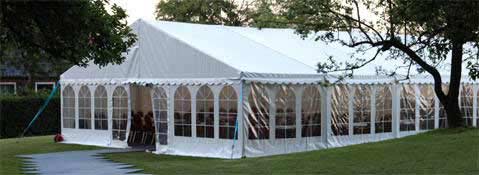 Teltudlejning af telt 9 m bred hvid - 9 m telte hvid - Aamand Udlejningscenter