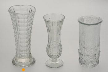 Udlejning af vaser, 18,5 cm hj,  8,5cm/3 cm, glas - 10714 Alt til festen - Aamand Udlejningscenter.