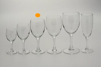 Serviceudlejning og  festudlejning af rdvin/hvidvin, 19 cl, elegance, 15,1 cm - 40122 Alt til festen - Aamand Udlejningscenter.